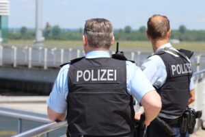 Berufe mit P - Polizist